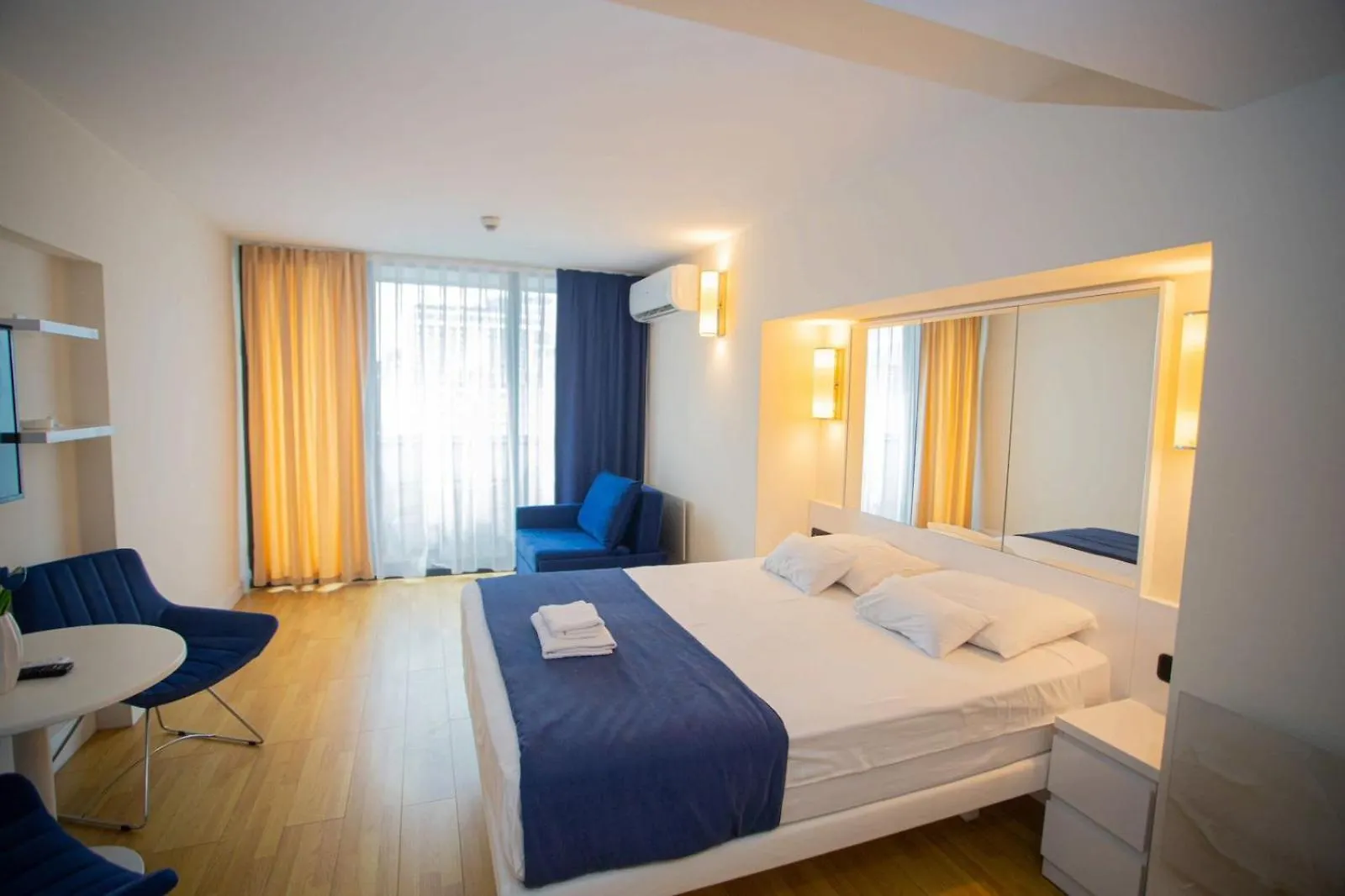 My Sunshine Apartments Batum Gürcistan